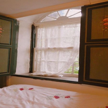 Pouso Das Glicinias - B&B Ouro Preto  Bagian luar foto