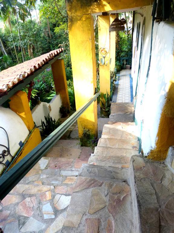 Pouso Das Glicinias - B&B Ouro Preto  Bagian luar foto