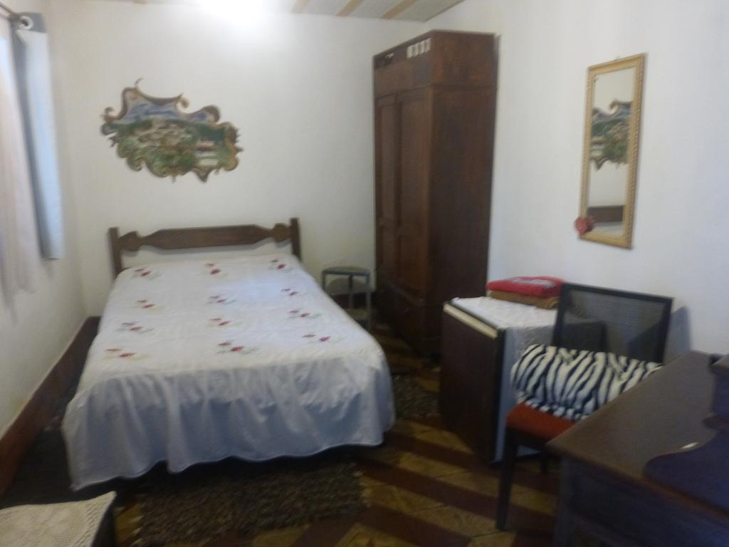 Pouso Das Glicinias - B&B Ouro Preto  Bagian luar foto